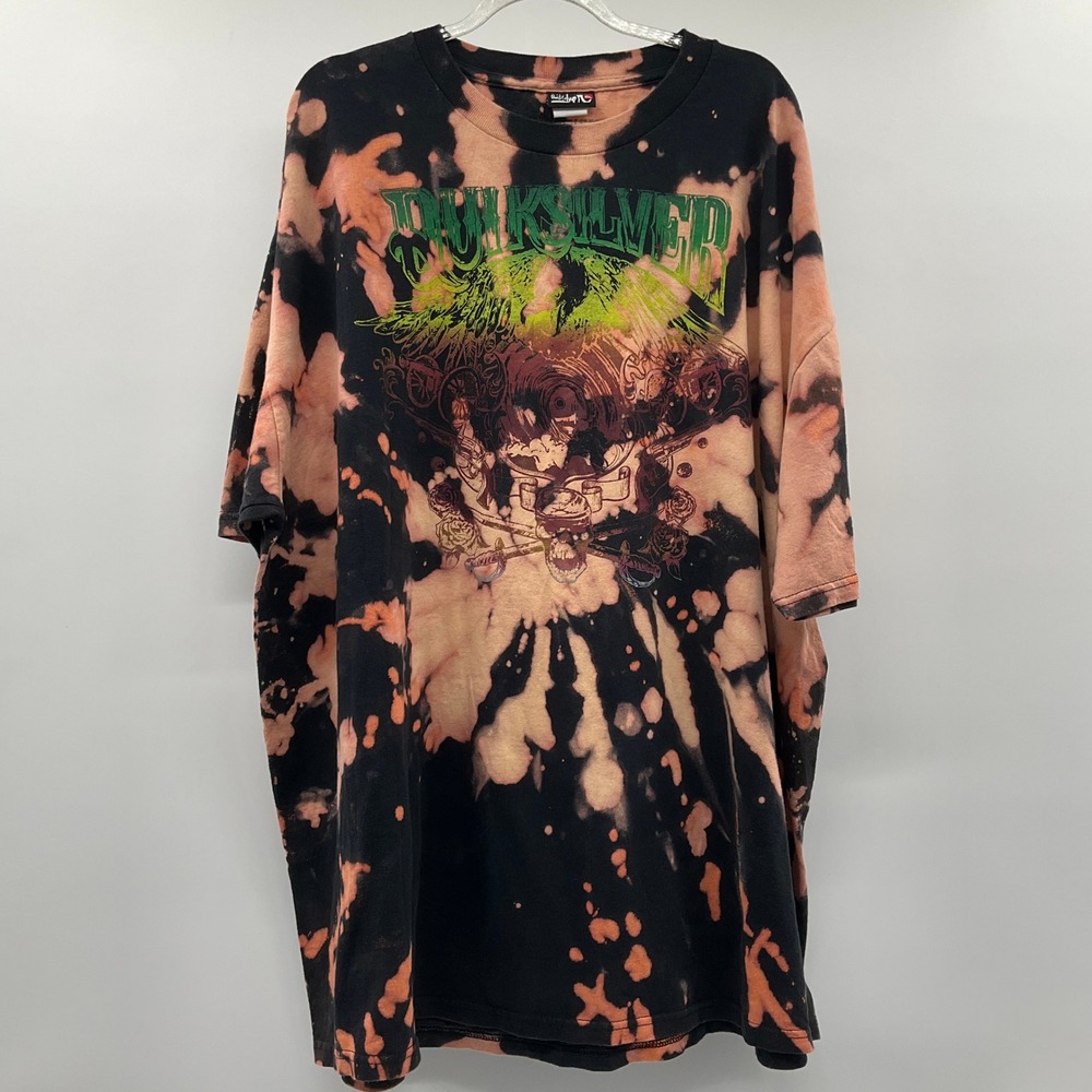 Quiksilver T-Shirt Bleach Wash Graphic 2XL Grungecore Skater Tee Wing Skull Y2k
